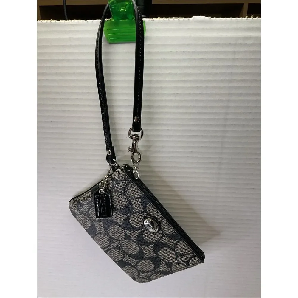 Coach Peyton Signature Small Wristlet Gray‎ and Black w/Strap